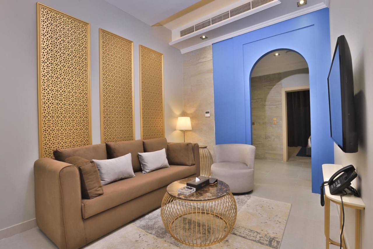 Hujra Hotel Tahlia Jeddah Exterior photo